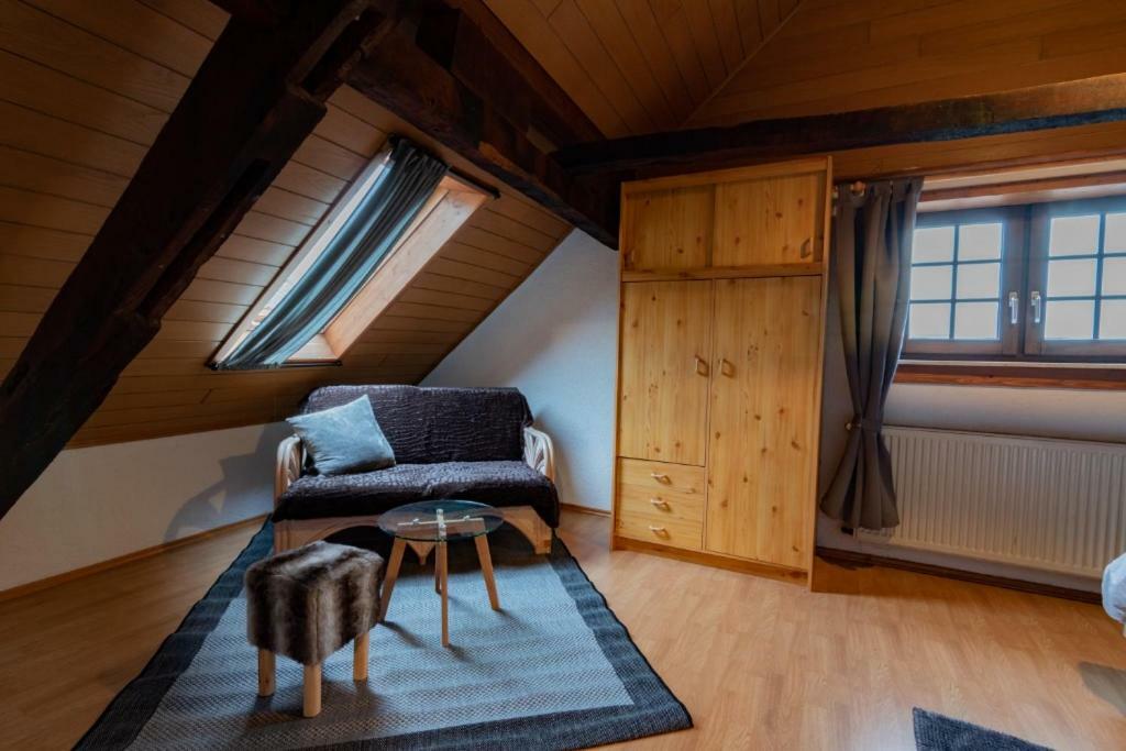 Ferienwohnung Flaemisches Weinhaus ヴィントリッヒ エクステリア 写真